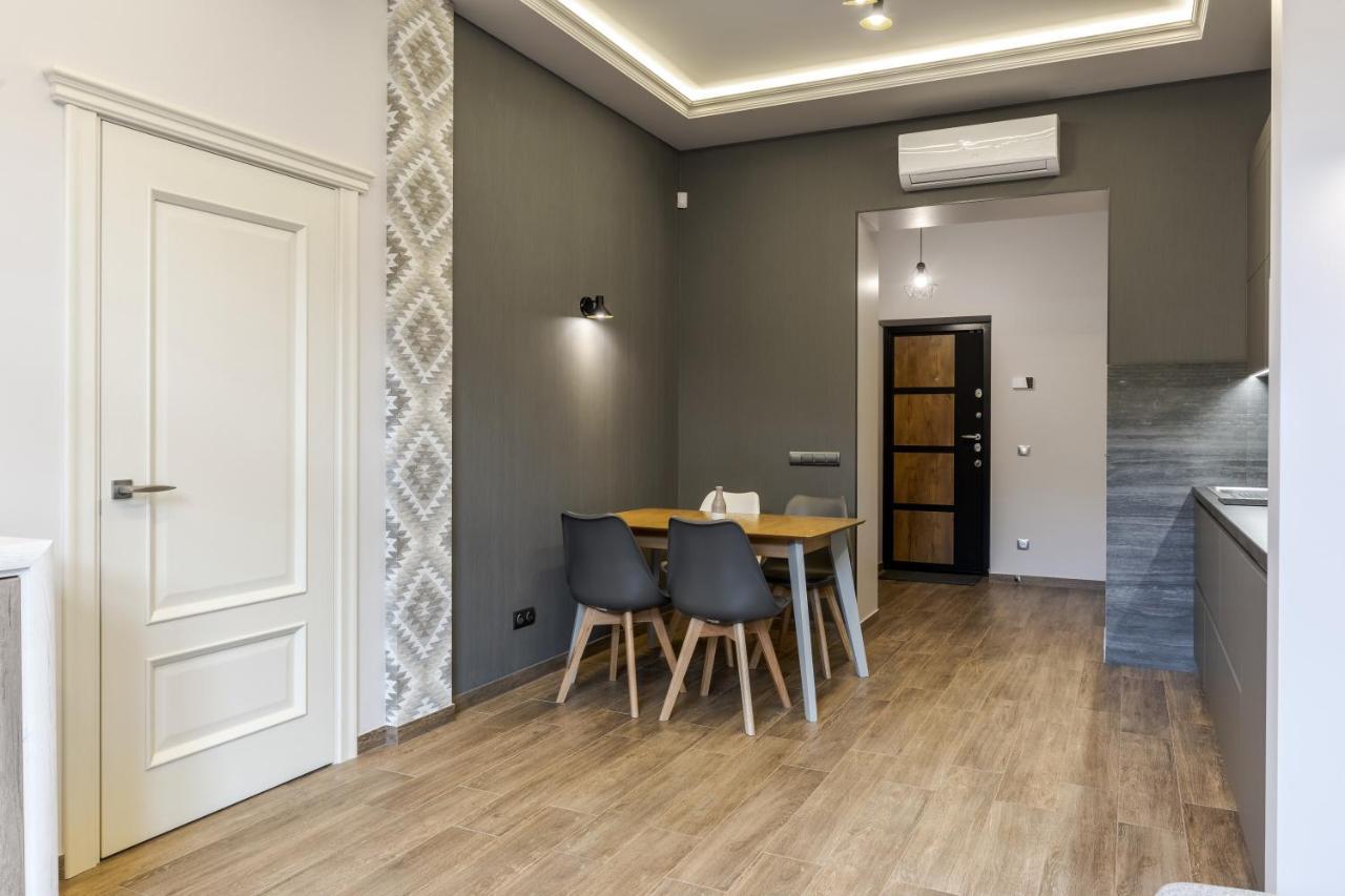 Inshiapartments On Kovzhuna Str Lviv Kültér fotó