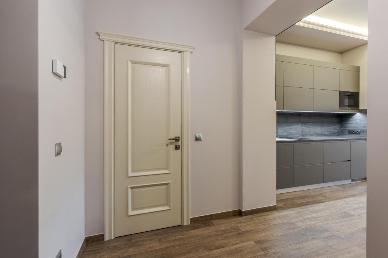 Inshiapartments On Kovzhuna Str Lviv Kültér fotó