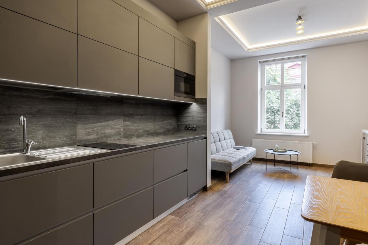Inshiapartments On Kovzhuna Str Lviv Kültér fotó